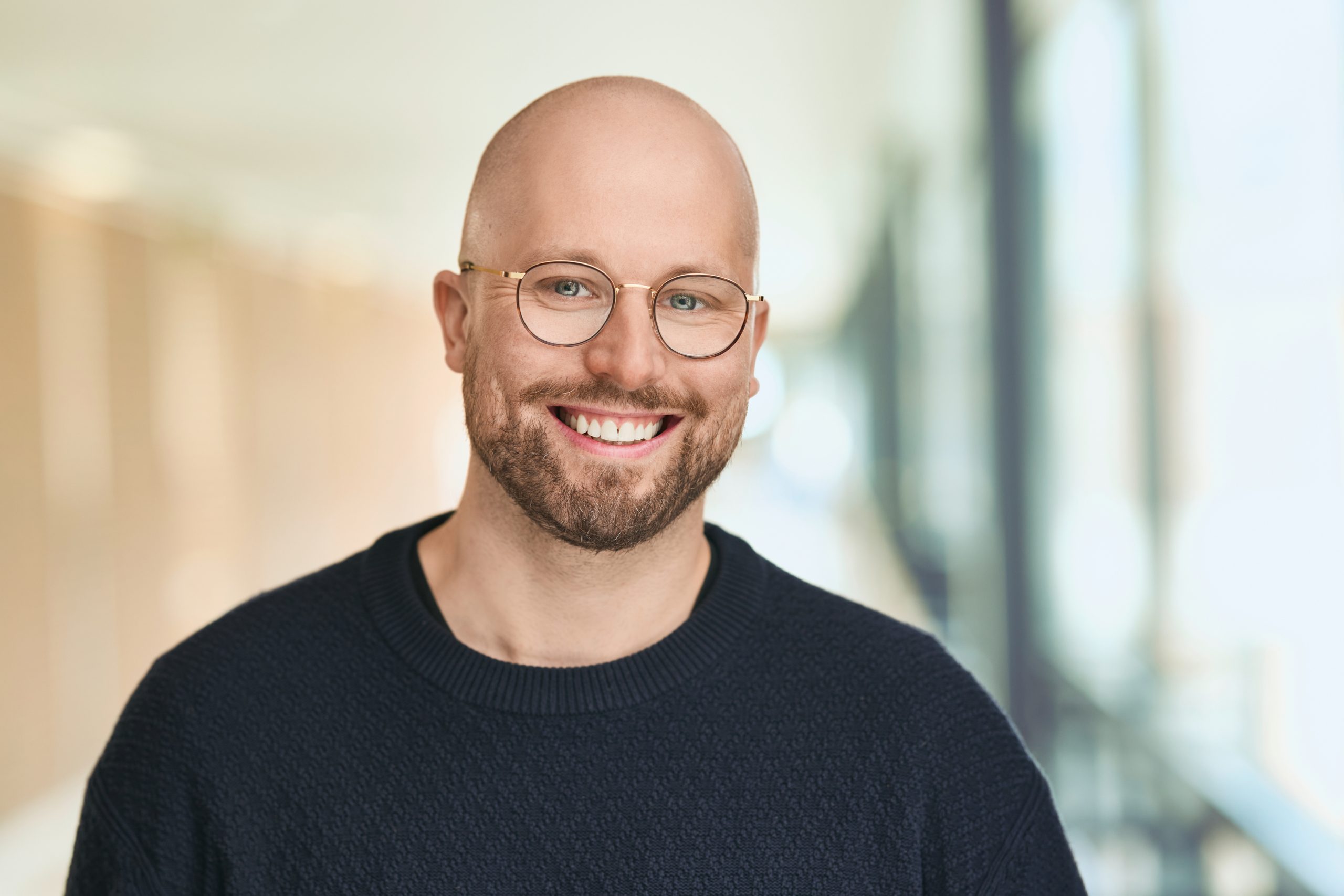 Dr. Niklas Siminski